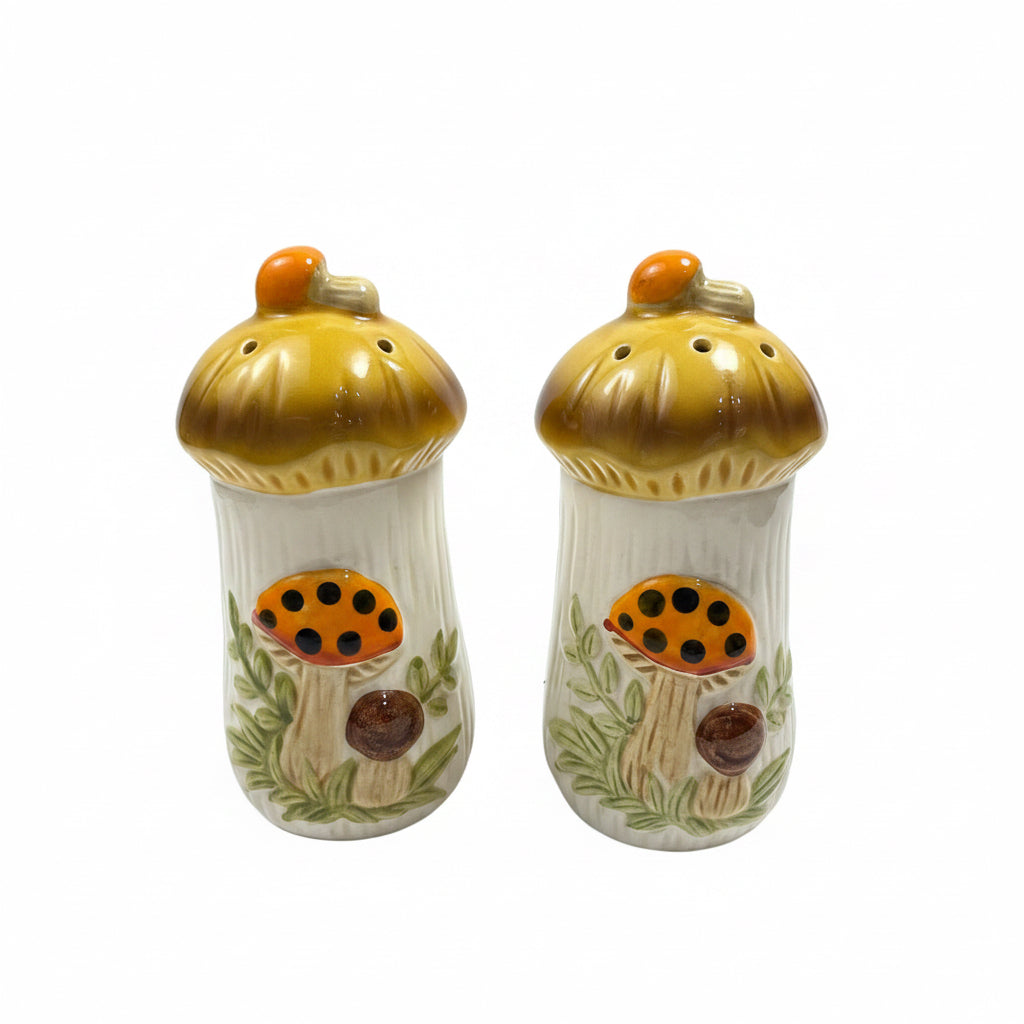 Vintage Sears Roebuck Merry Mushroom Salt Pepper Shakers 1970s Japan Ceramic