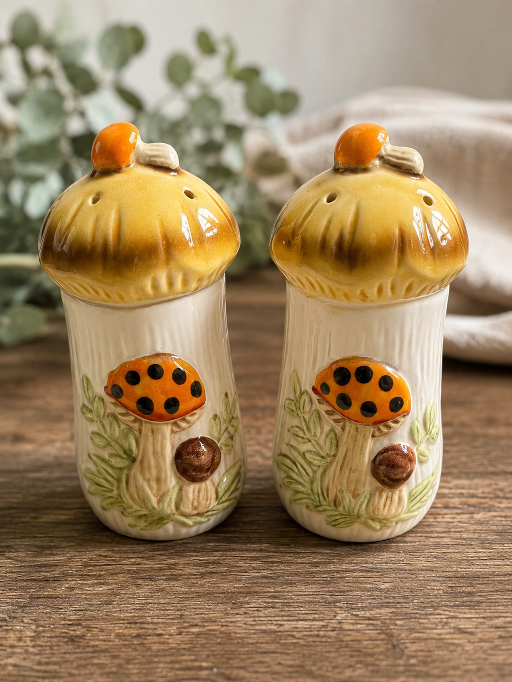 Vintage Sears Roebuck Merry Mushroom Salt Pepper Shakers 1970s Japan Ceramic