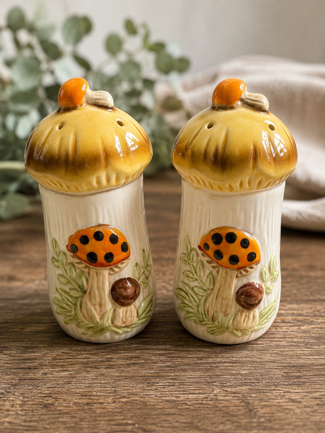 Vintage Sears Roebuck Merry Mushroom Salt Pepper Shakers 1970s Japan Ceramic